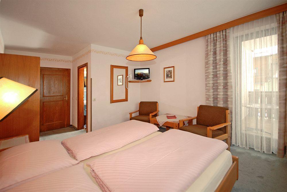 Pension Riedlsperger Saalbach-Hinterglemm Exterior foto