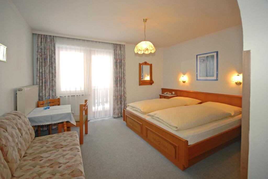 Pension Riedlsperger Saalbach-Hinterglemm Quarto foto