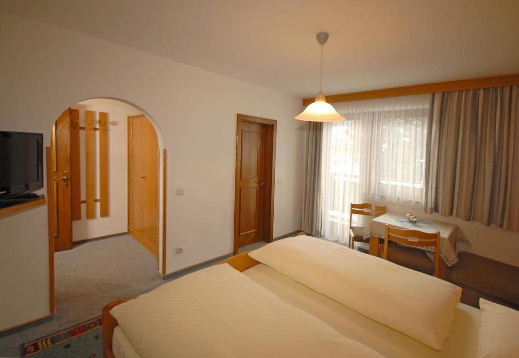 Pension Riedlsperger Saalbach-Hinterglemm Quarto foto